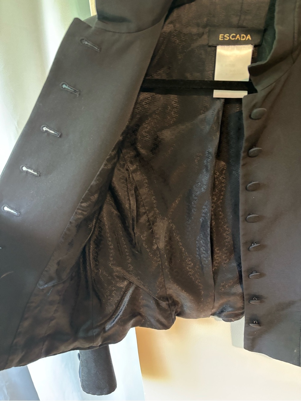 Women’s Escada Black Cropped Military-Style Blazer - Picture 3 of 8